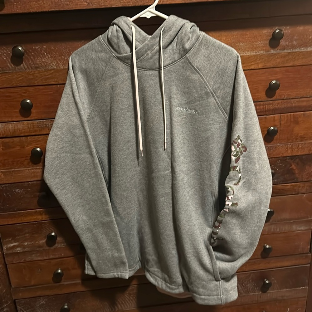 Columbia hoodie